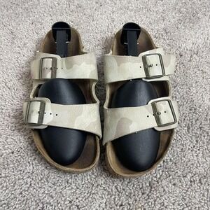 Birkenstock Arizona Camo Sandals Two Strap Adjustable Buckle‎ Slides